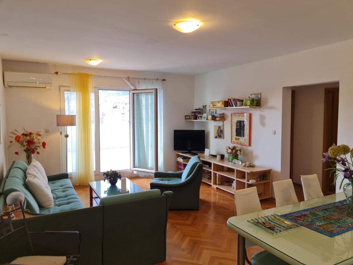 Apartment Silva, 50M From Beach มาคาร์สกา ภายนอก รูปภาพ
