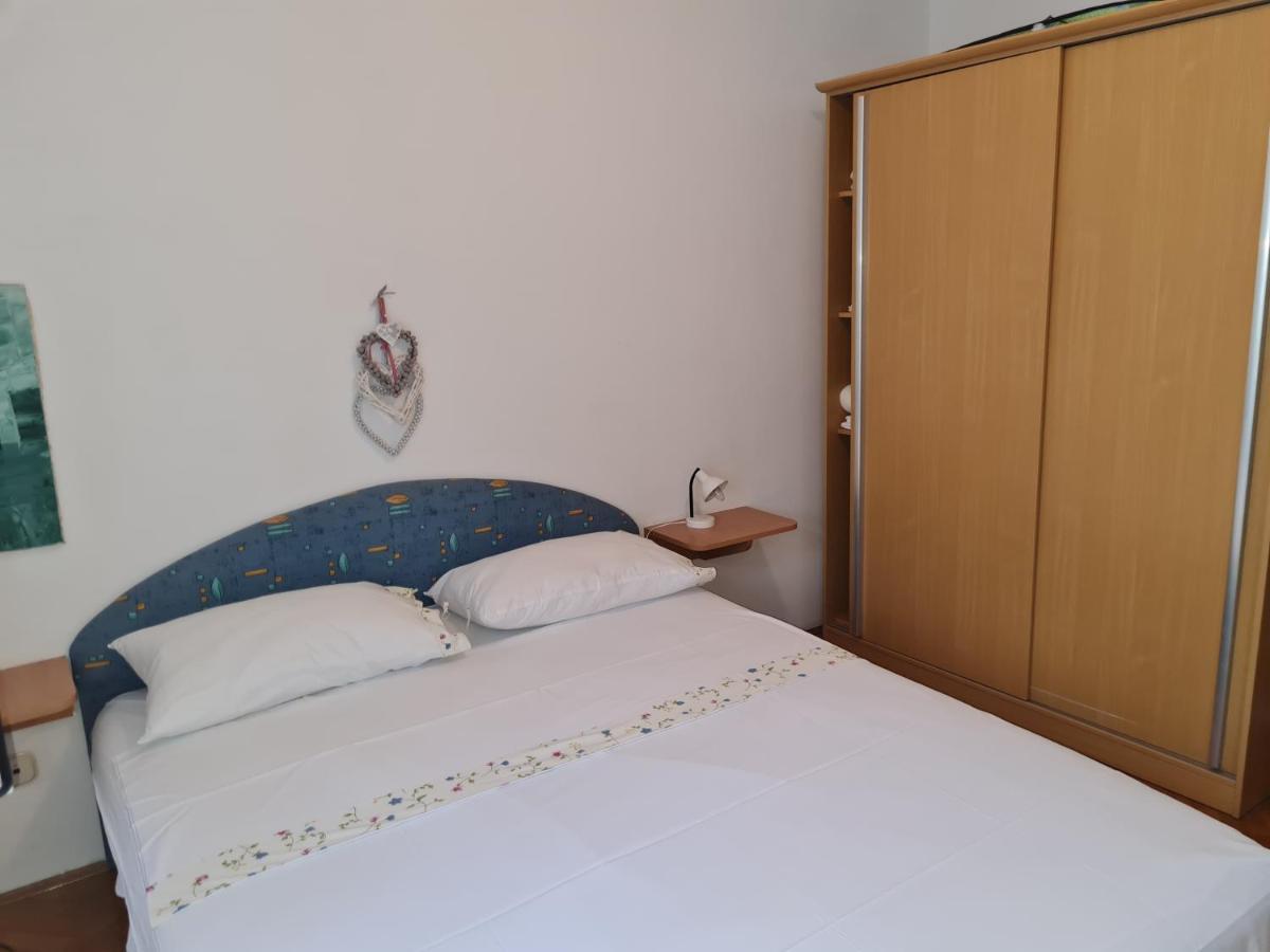 Apartment Silva, 50M From Beach มาคาร์สกา ภายนอก รูปภาพ